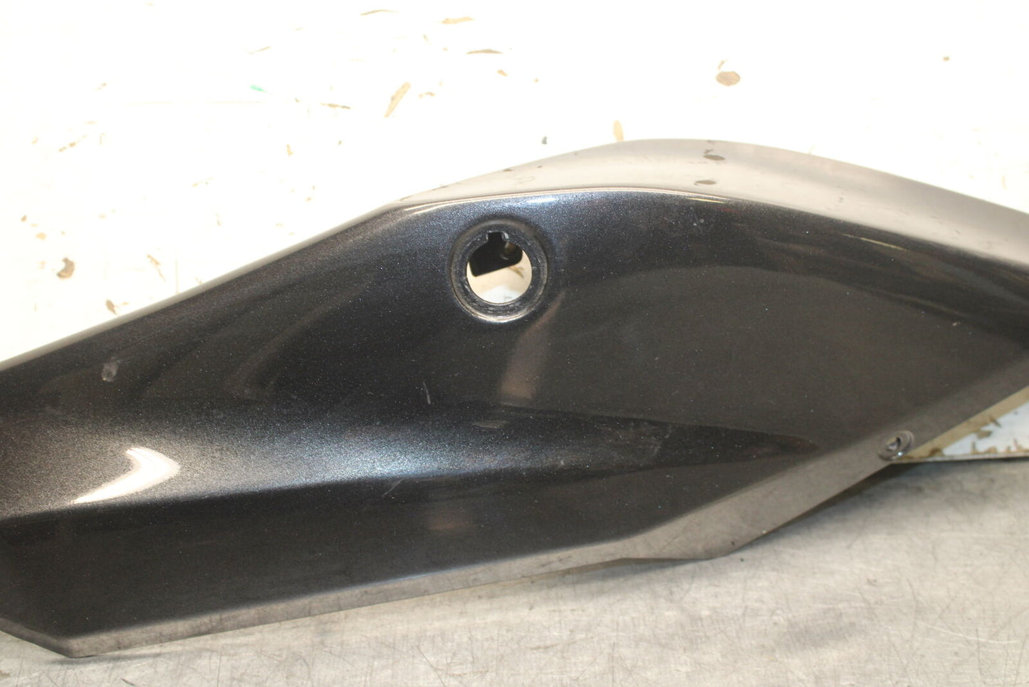 18-23 KAWASAKI NINJA 400 EX400 ABS LEFT REAR BACK TAIL FAIRING COWL SHROUD BB747