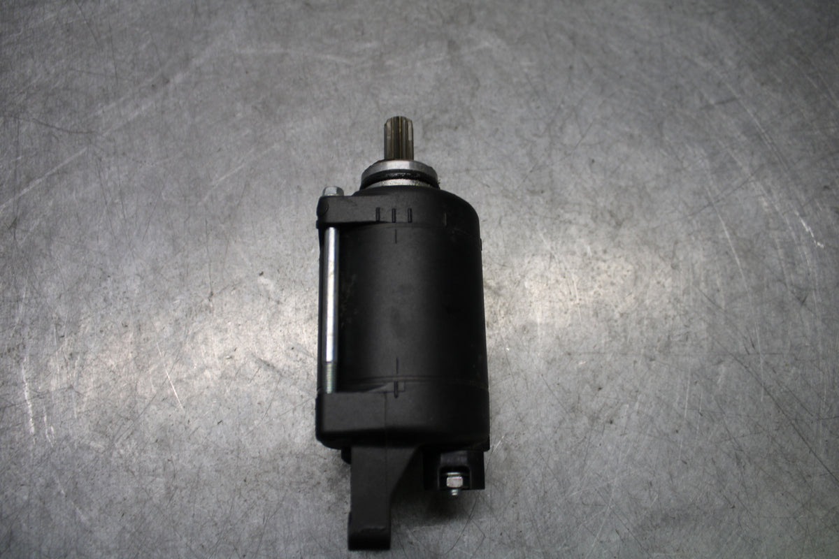 18-24 YAMAHA MT-07 ENGINE STARTING STARTER MOTOR -DC 12V BB662