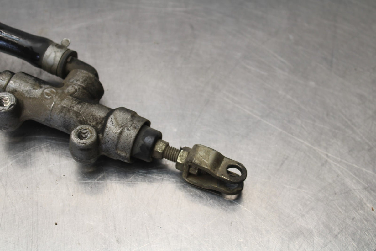 03 KAWASAKI VULCAN 1600 REAR BACK BRAKE MASTER CYLINDER W RESERVOIR BB865