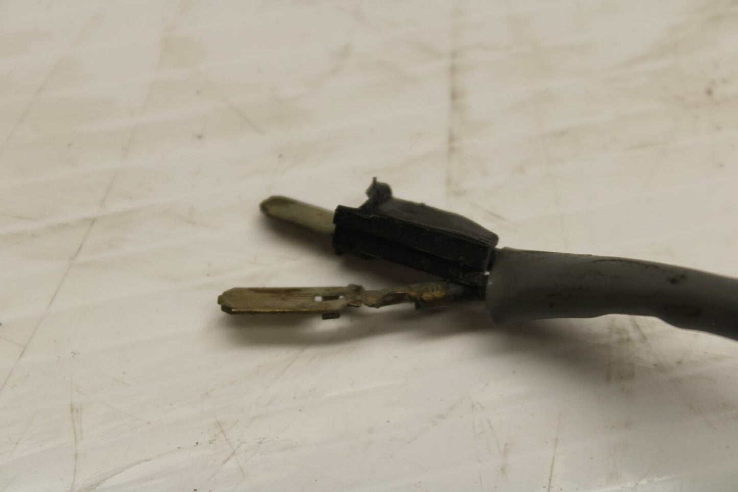 08-16 YAMAHA YZF R6 RIGHT ENGINE RADIATOR COOLING FAN MOTOR