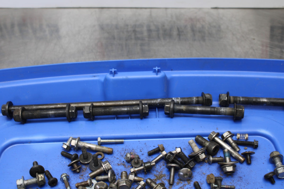 05 TRIUMPH ROCKET III MOUNTING BOLTS HARDWARE MOTOR SCREWS BB186