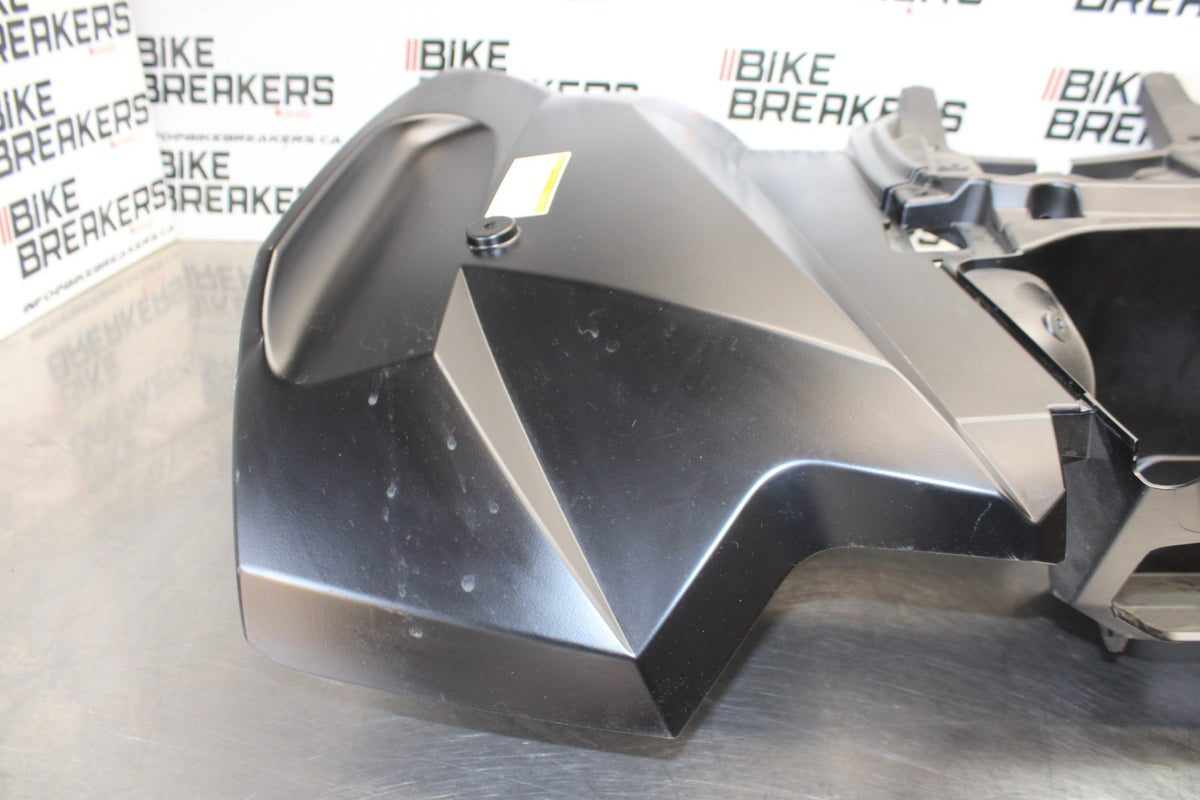 25 YAMAHA GRIZZLY 700 YFM700PSE 4X4 SPECIAL EDITION FI EPS REAR BACK FENDER BB00