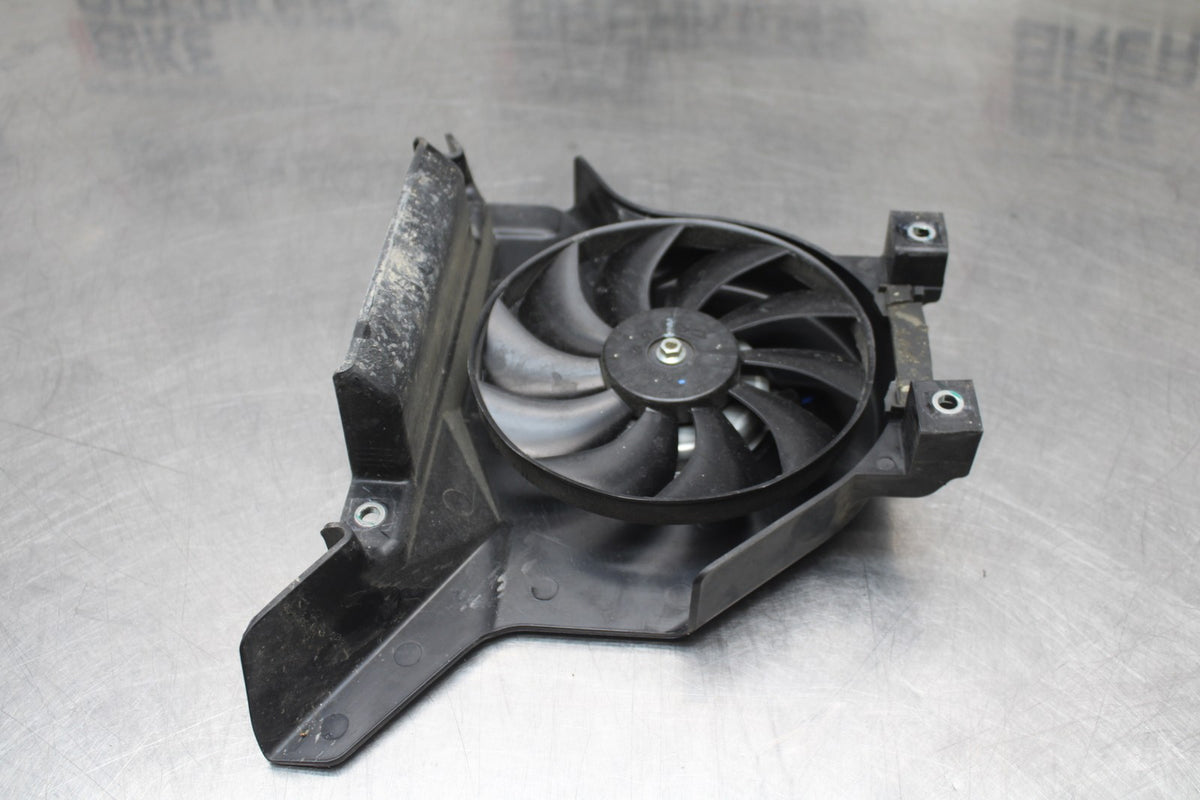 24 KAWASAKI NINJA 500 ABS ENGINE RADIATOR COOLING FAN BB818