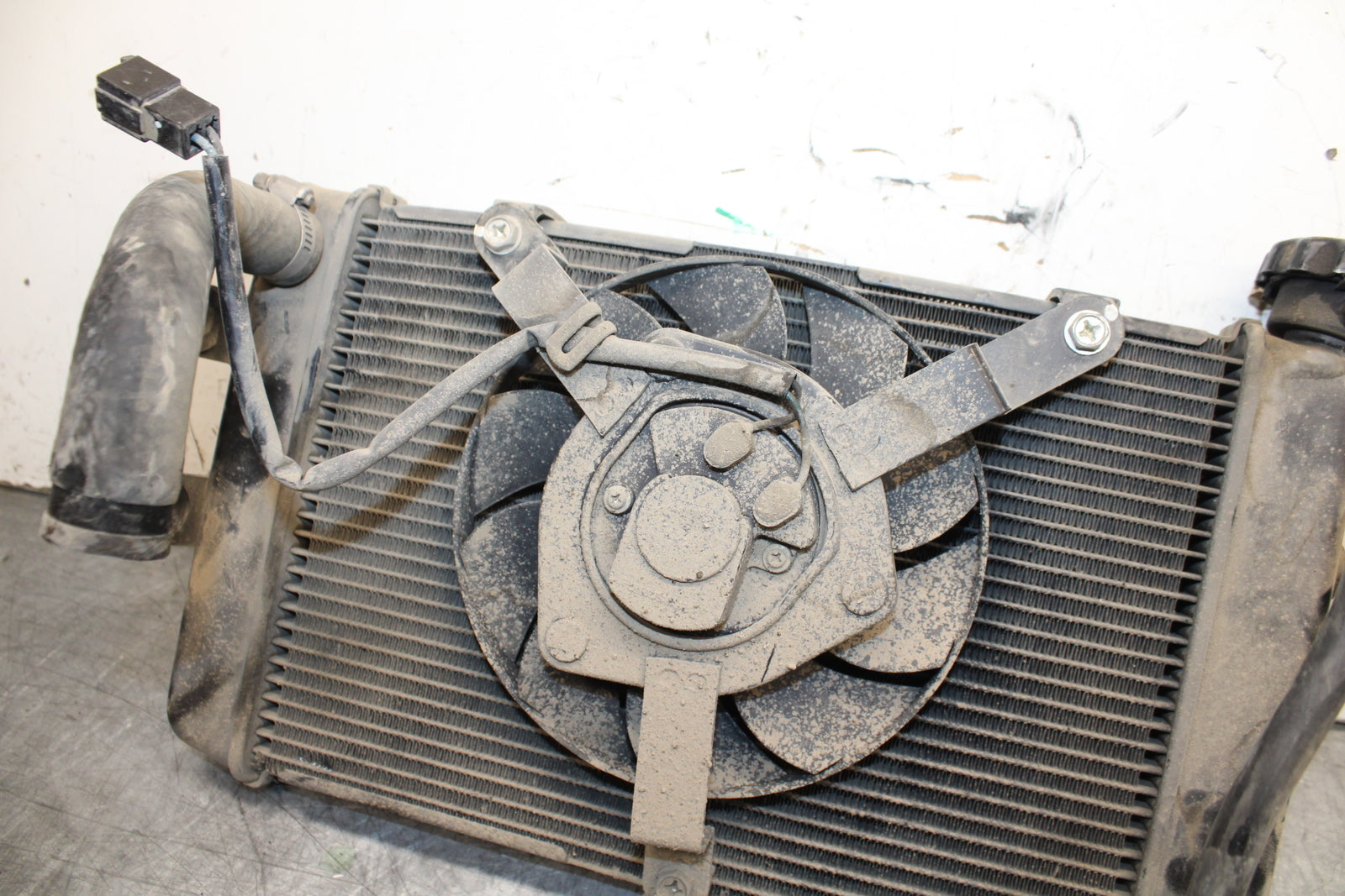 16-17 KAWASAKI VULCAN S 650 EN650 ABS ENGINE COOLER COOLING RADIATOR BB731