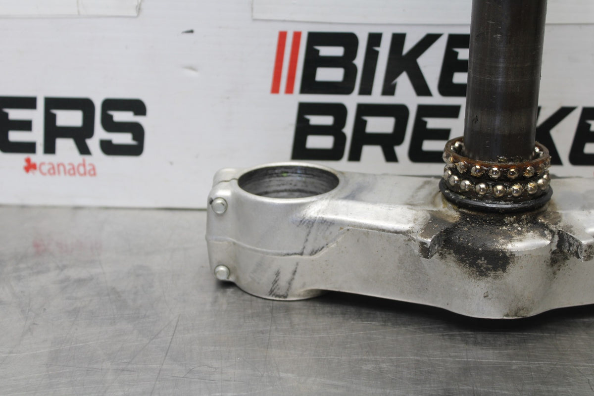 08 KAWASAKI NINJA ZX10R FRONT FORKS CLAMP LOWER TRIPLE TREE STEM BB902