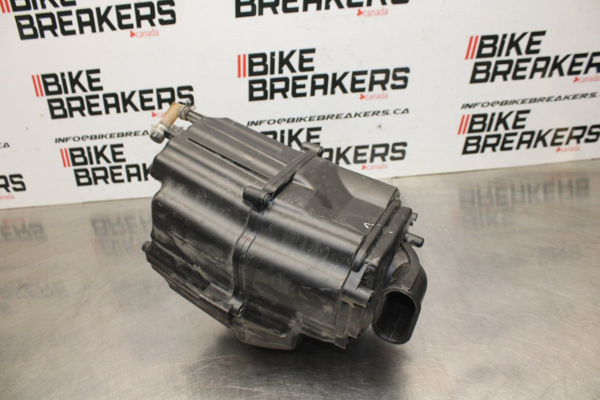 13-15 HONDA CBR500R AIRBOX AIR INTAKE FILTER BOX BB834