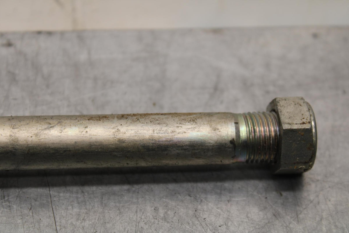 22-23 YAMAHA YZF R7 REAR BACK SWINGARM BOLT SUSPENSION PIVOT AXLE BB583