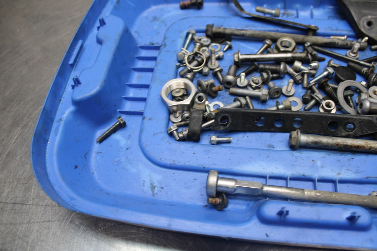 07-08 KAWASAKI NINJA ZX6R ENGINE MOUNTING BOLTS HARDWARE MOTOR SCREWS BB855