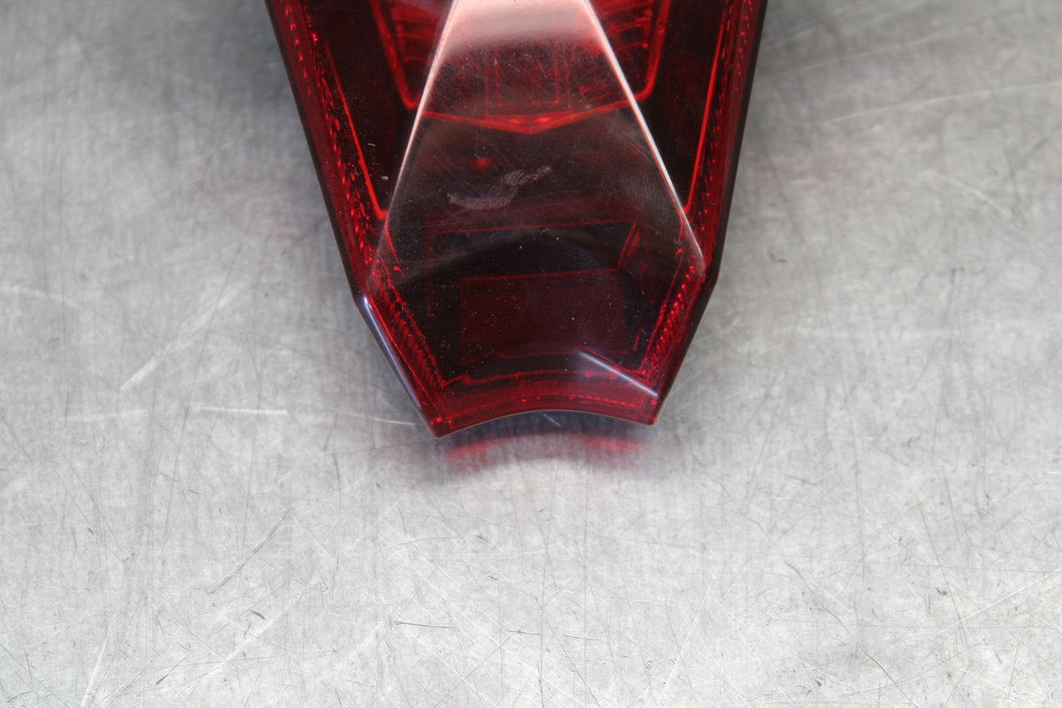 18-23 KAWASAKI NINJA 400 REAR TAIL TAILLIGHT BACK BRAKE LIGHT  BB679