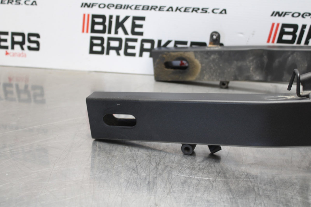 18-23 KAWASAKI NINJA 400 EX400 ABS REAR SWINGARM BACK SUSPENSION SWING ARM BB177