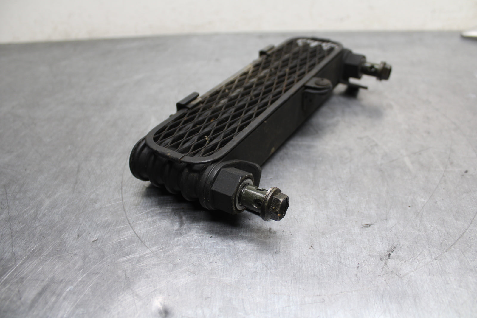 03 SUZUKI SV650S ENGINE MOTOR OIL COOLER  BB130