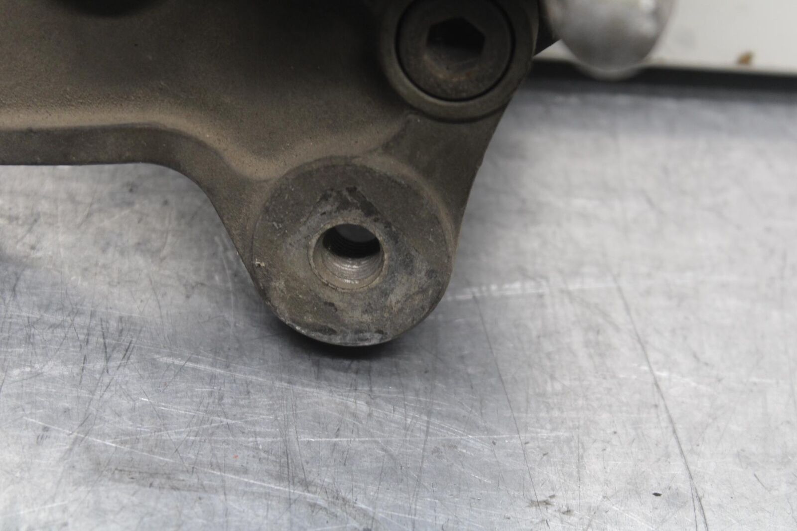 1985 Kawasaki Ninja 900R ZX900A REAR BACK BRAKE CALIPER W MOUNT  BB84