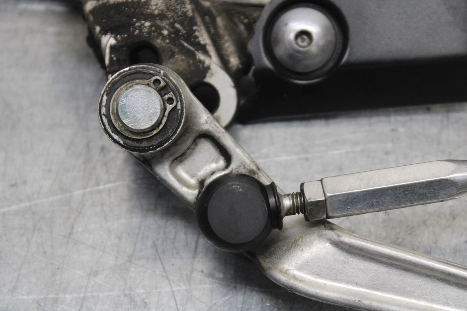 06-07 SUZUKI GSXR 600 SHIFTER LINKAGE SHIFT LINK PEDAL BB104