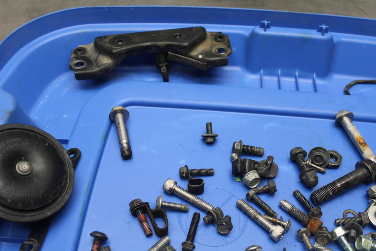 07 KAWASAKI NINJA 650 EX650 MOUNTING BOLTS HARDWARE SCREWS BB844