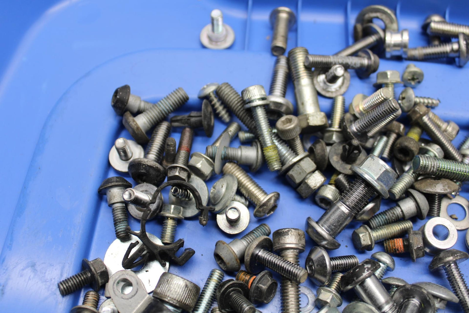 2012 Yamaha FZ8  MISC. MOUNTING BOLTS HARDWARE SCREWS BB550