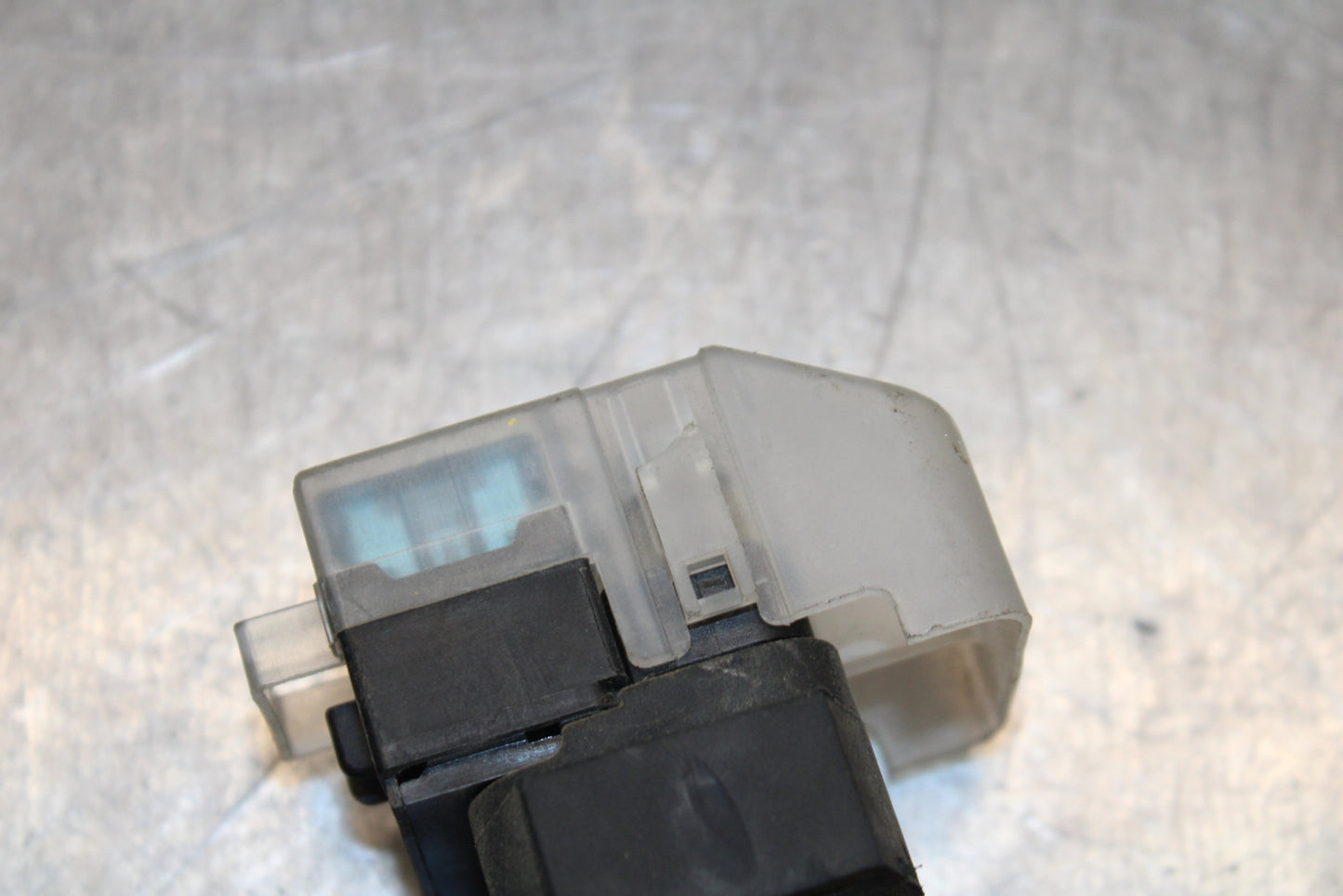 06-07 YAMAHA YZF R6 ENGINE STARTER RELAY STARTING MOTOR SWITCH BB742