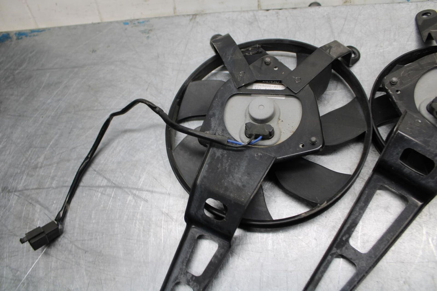 07-08 KAWASAKI CONCOURS 1400 ABS ENGINE RADIATOR COOLING FAN BB449