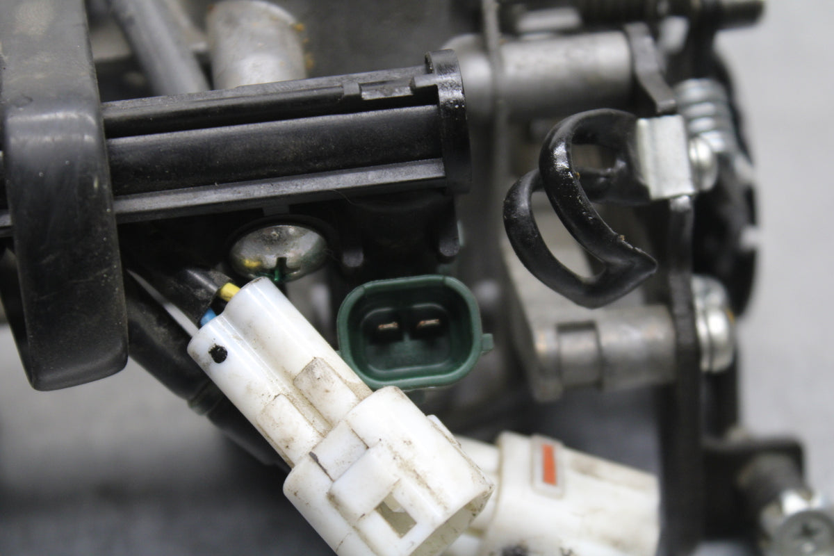 07-09 KAWASAKI VERSYS 650 MAIN FUEL INJECTORS / THROTTLE BODIES BB125