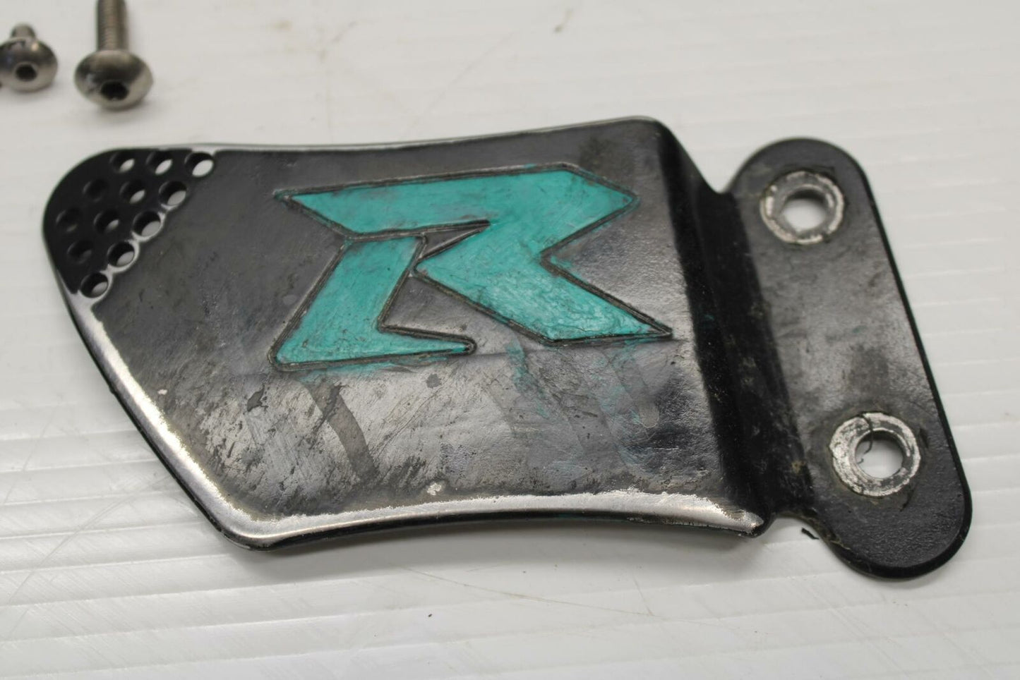 08 SUZUKI GSXR1000  REARSET REAR SET HEEL GUARD COVER  BB263