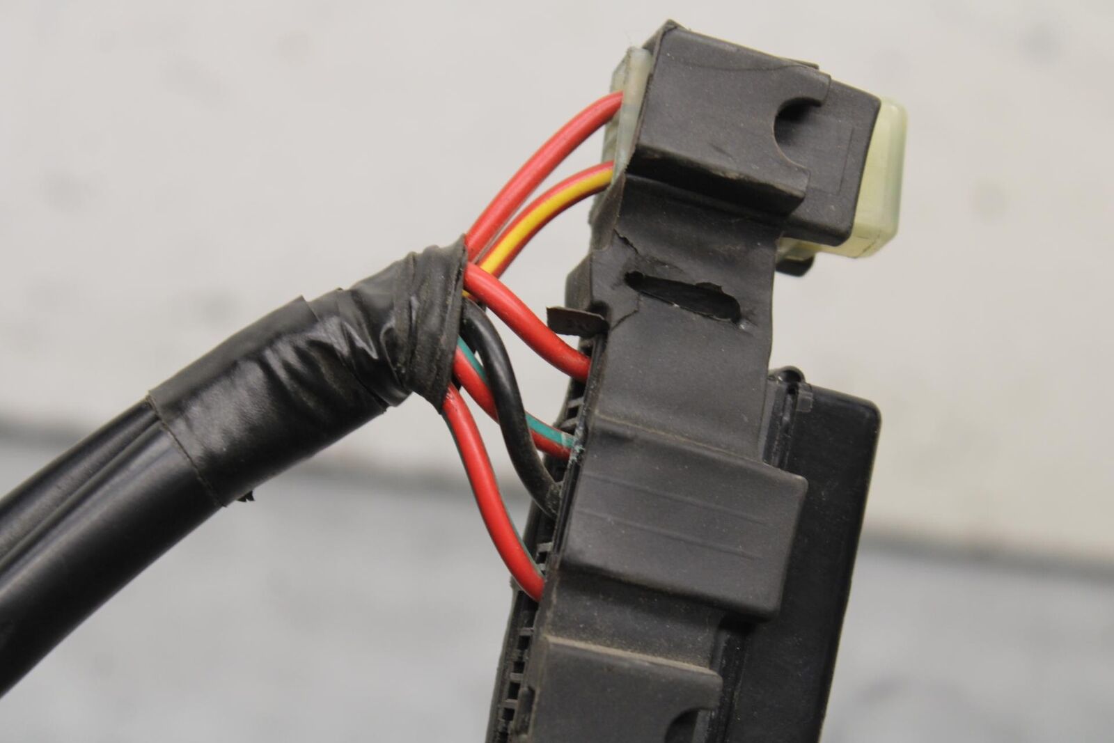 2008 Honda CBF1000 ENGINE STARTER RELAY STARTING MOTOR SWITCH BB641