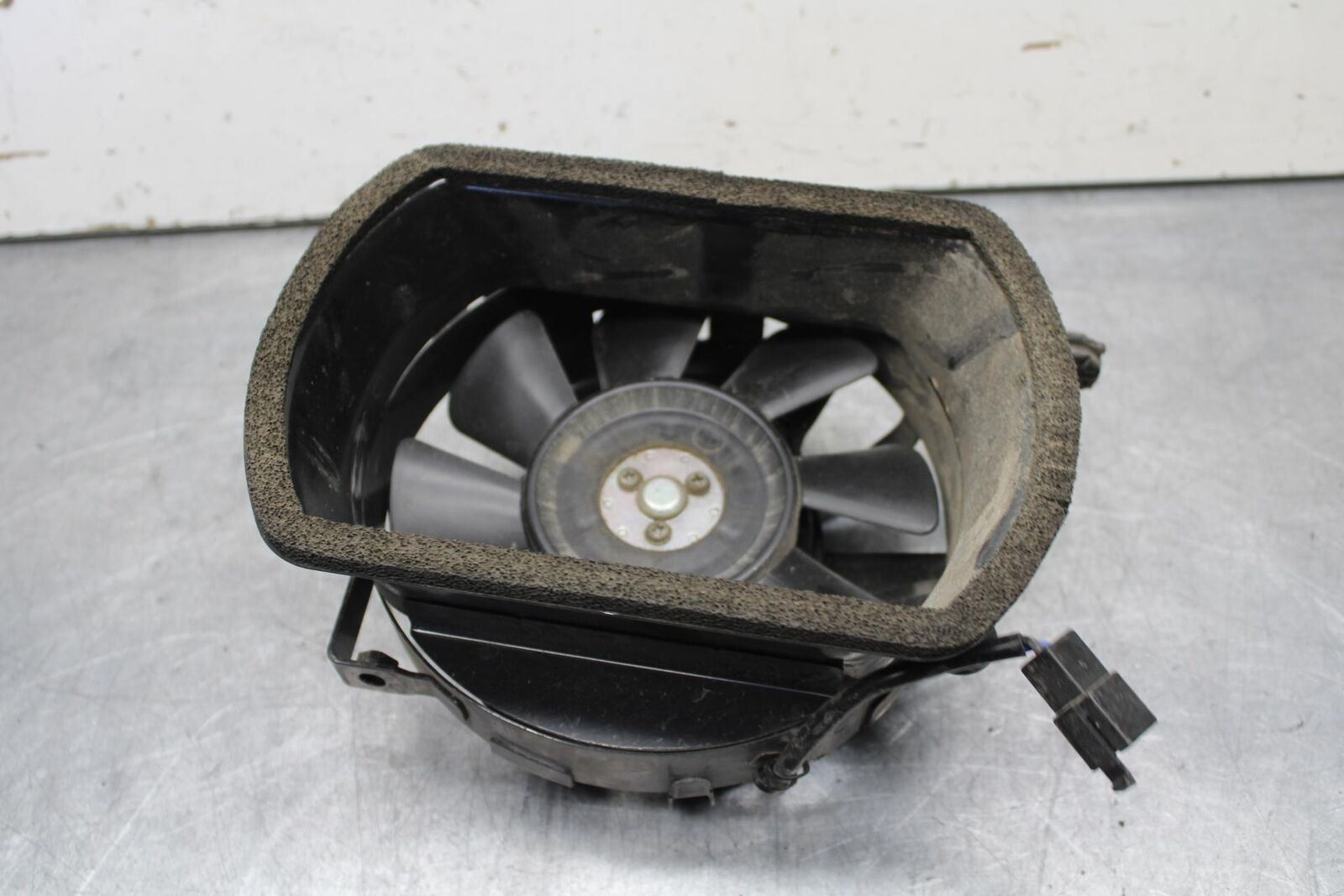2013 Suzuki Boulevard C50T ENGINE RADIATOR COOLING FAN BB625