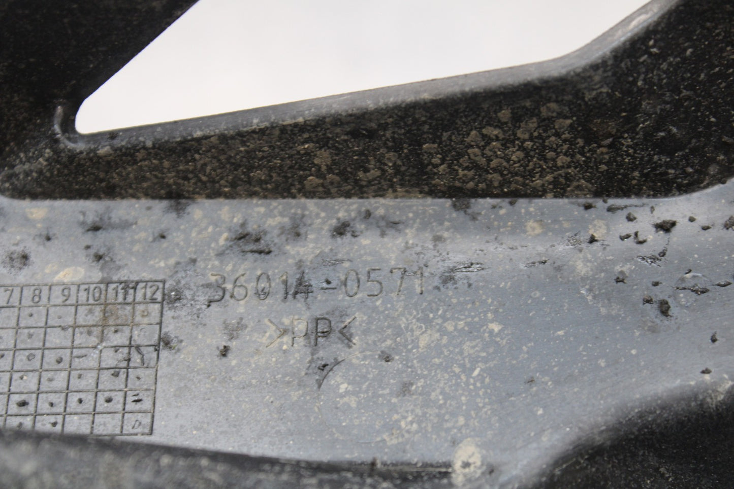 18-23 KAWASAKI NINJA 400 EX400 REAR BACK DRIVE CHAIN GUARD COVER SHIELD BB192