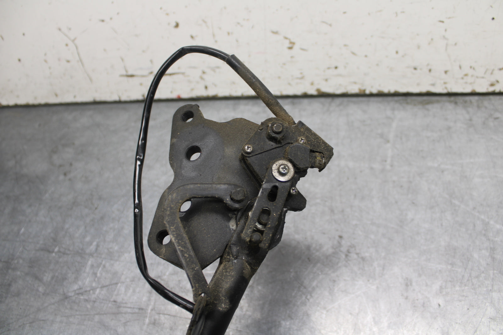 18-24 KAWASAKI NINJA 650 KICKSTAND SIDE KICK STAND BB725