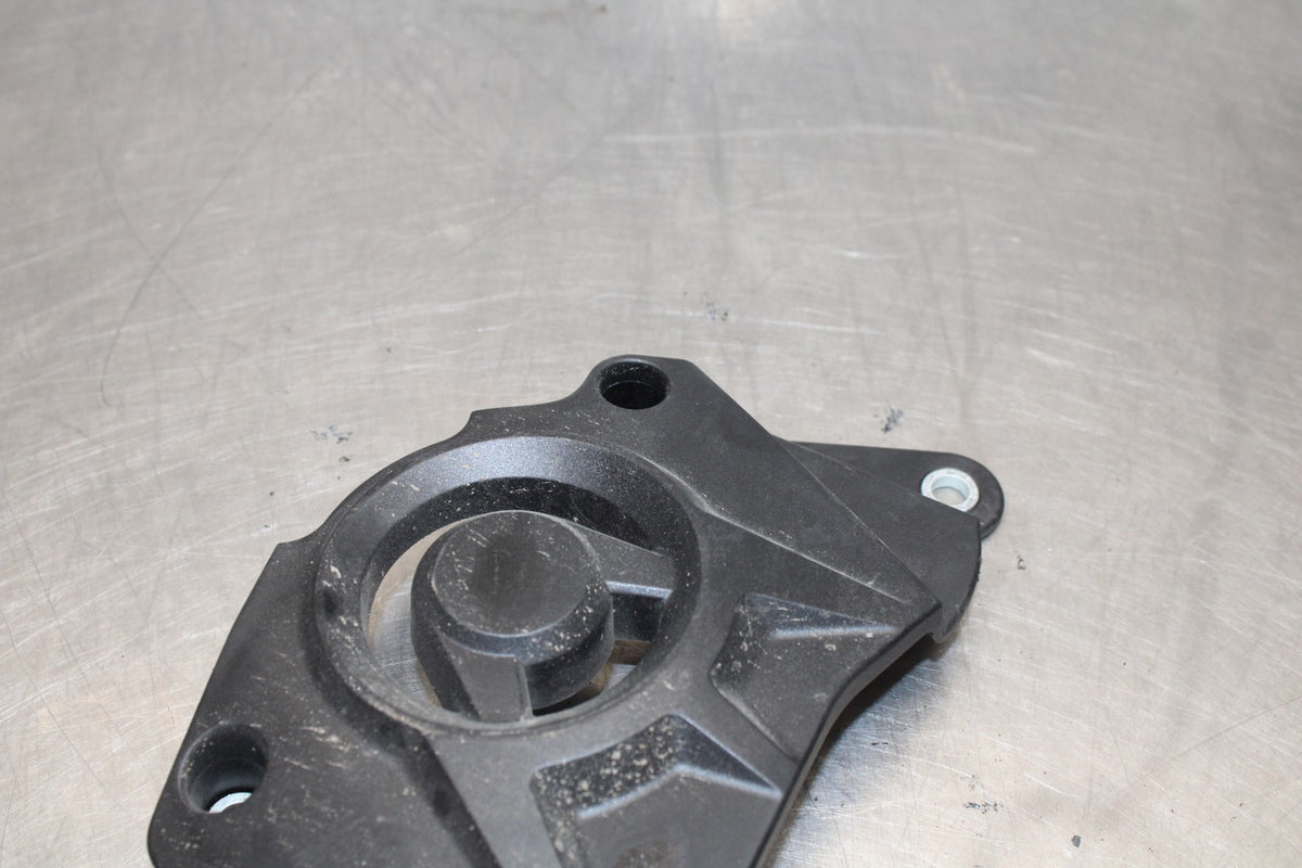 17-20 BMW S1000R ENGINE SPROCKET COVER BB909