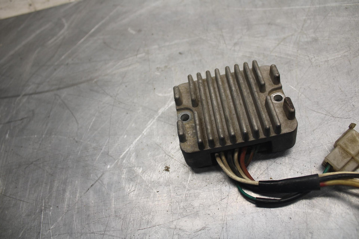 1979 Yamaha XS1100S Special RECTIFIER VOLTAGE REGULATOR BB510