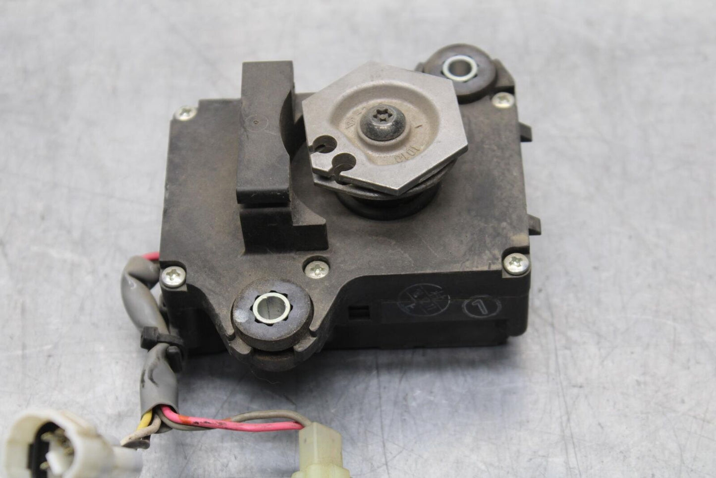 2011 Kawasaki Ninja ZX6R ZX600R EXHAUST VALVE SERVO MOTOR 21174-0005 BB587