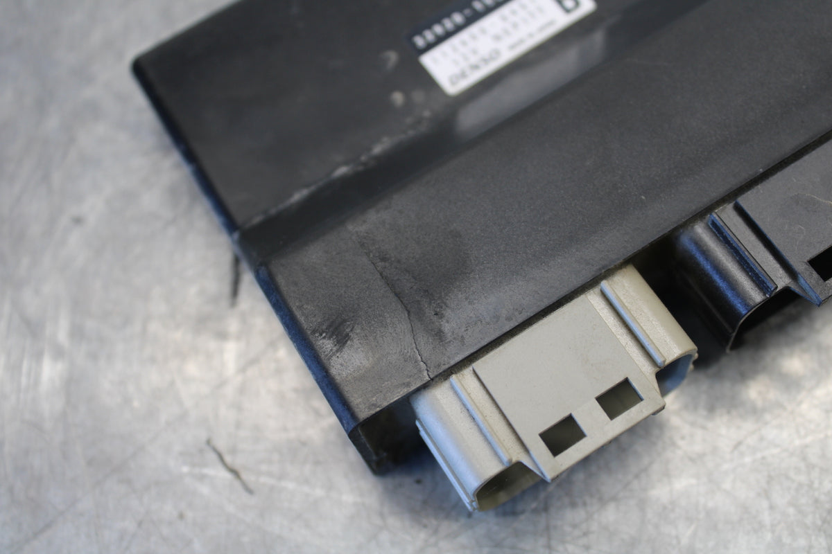 11-24 SUZUKI GSXR750 ECU COMPUTER CONTROLLER UNIT BLACK BOX ECM CDI  BB687