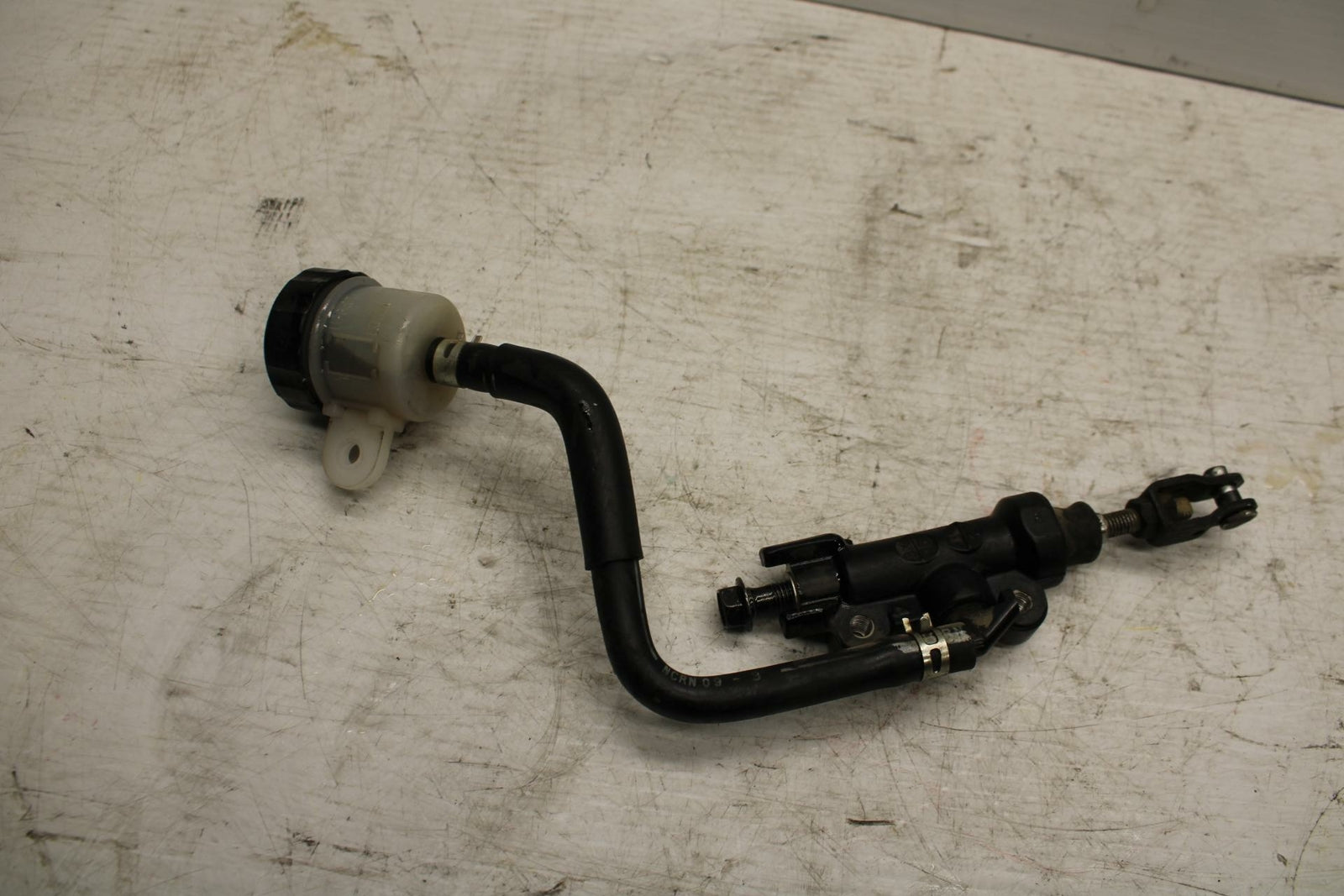 09 YAMAHA FZ6 REAR BACK BRAKE MASTER BREMBO RESERVOIR BB295