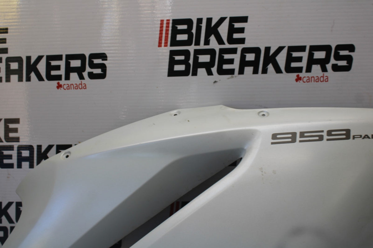 16 DUCATI 959 PANIGALE RIGHT MID UPPER SIDE FAIRING COWL  BB912