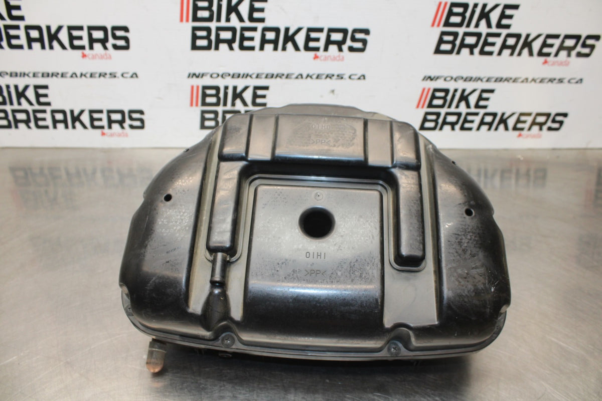 08-10 SUZUKI GSXR 600 AIRBOX AIR INTAKE FILTER BOX BB835
