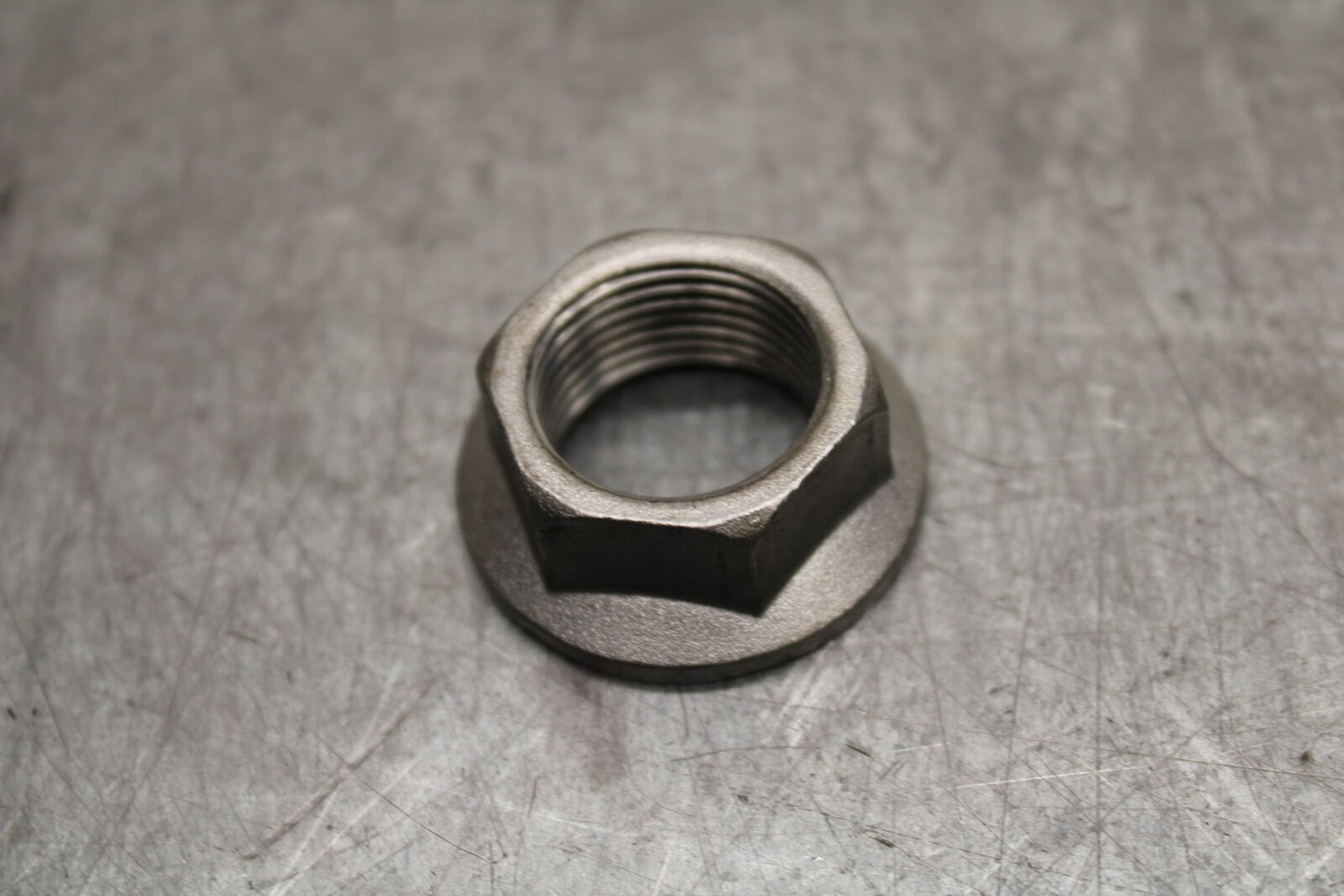 13-18 KAWASAKI NINJA ZX6R REAR BACK SWINGARM BOLT SUSPENSION PIVOT AXLE BB666