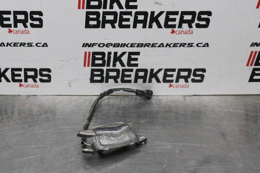 07-12 HONDA CBR600RR RUNNING PILOT FRONT LIGHT BB760