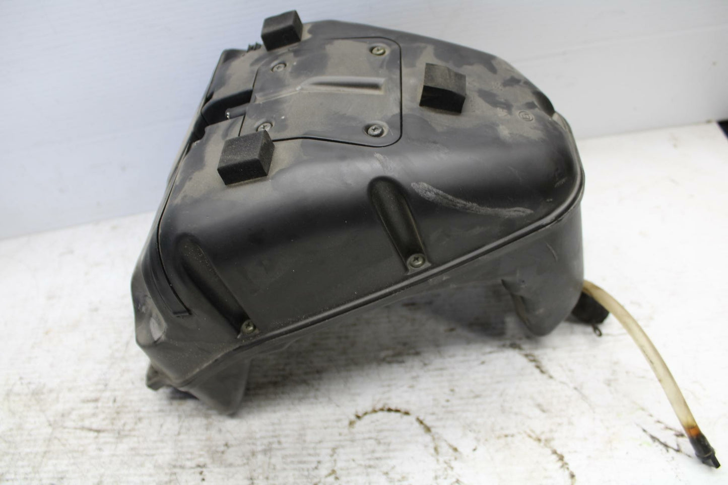 07-09 KAWASAKI VERSYS 650 AIRBOX AIR INTAKE FILTER BOX BB302