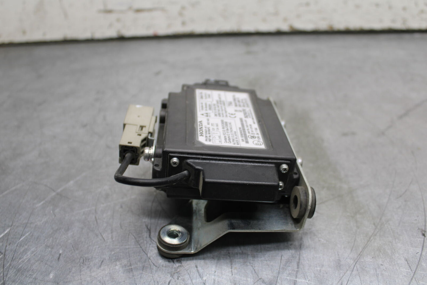 14 HONDA CTX1300A RADIO STEREO CONTROL UNIT BB732