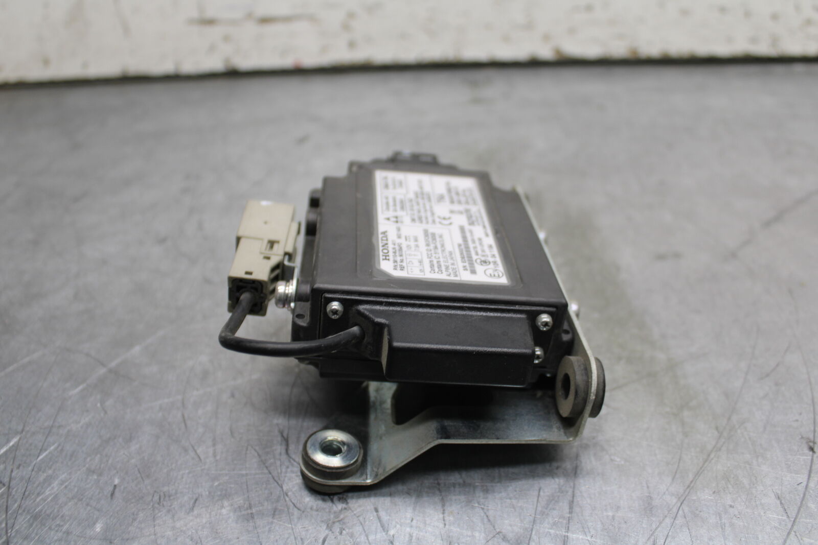 14 HONDA CTX1300A RADIO STEREO CONTROL UNIT BB732