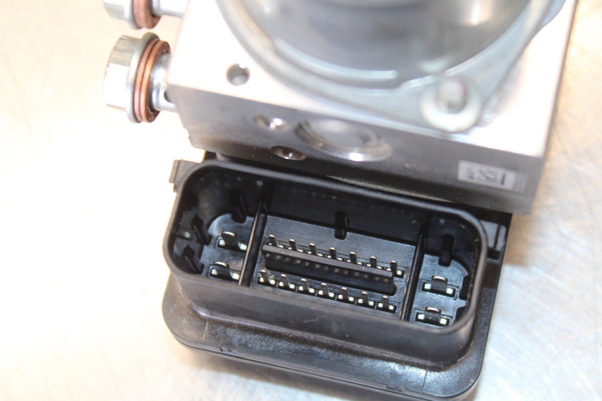 24 APRILIA TUONO V4 1100 FACTORY ABS ABS PUMP UNIT MODULE BB887