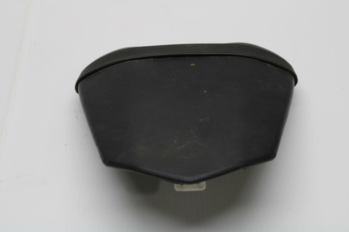 08-16 YAMAHA YZF R6 REAR BACK PASSENGER TANDEM SEAT PAD SADDLE PILLION BB247