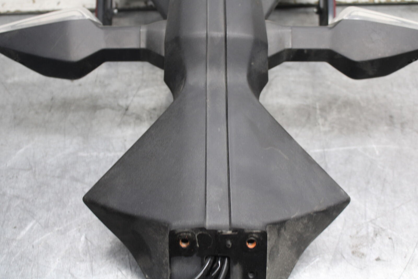 18-24 KAWASAKI NINJA 650 REAR BACK FENDER MUD GUARD BB725