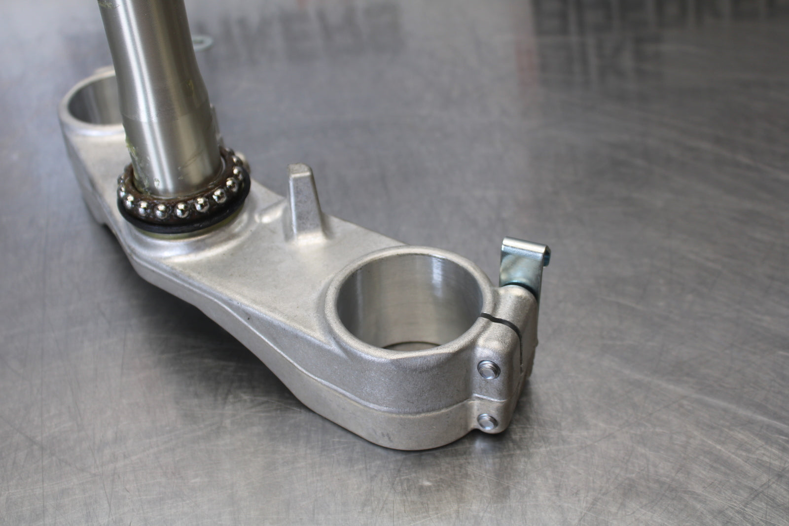 23-24 KAWASAKI NINJA ZX14R NEW!! FRONT FORKS CLAMP LOWER TRIPLE TREE STEM BB169