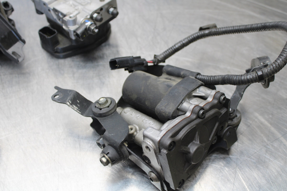 12-16 HONDA CBR1000RR FRONT REAR ABS PUMP UNIT MODULE SET BB157