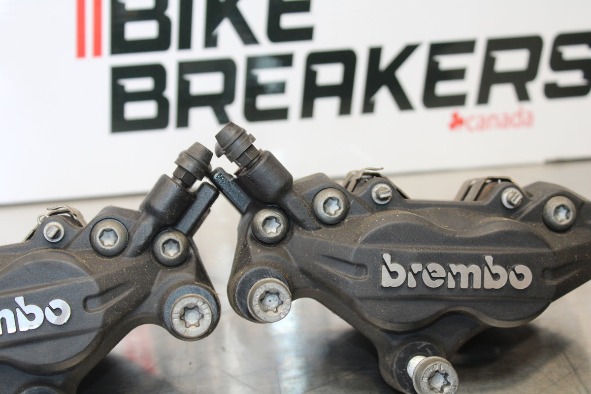 06-12 BMW F800ST RIGHT LEFT FRONT BRAKE CALIPER SET PAIR CALIPERS BB144