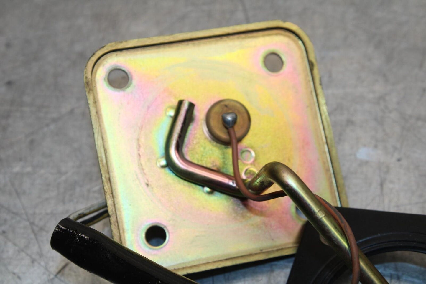 2000 Kawasaki Ninja ZX12R ZX1200A FLOAT GAS FUEL PETROL LEVEL SENDING UNIT BB565