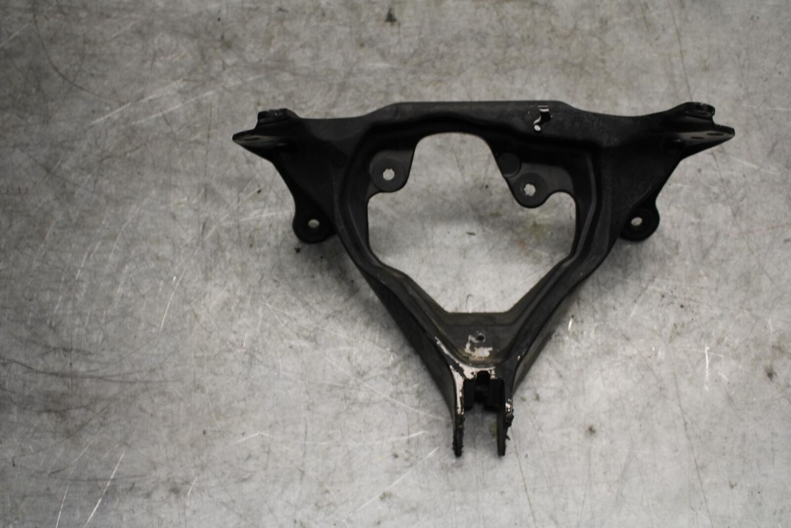 06-07 SUZUKI GSXR600 750 UPPER FAIRING MIRROR GAUGES STAY BRACKET BB543