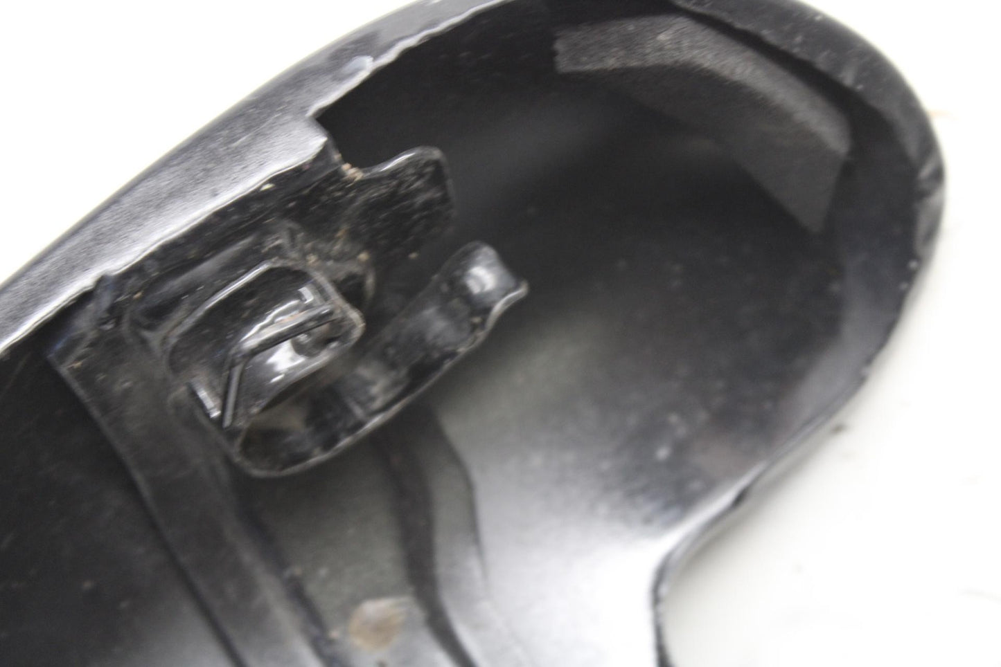 93-07 YAMAHA VMAX 1200 GAS TANK CAP COVER TRIM PANELCOWL FAIRING BB634