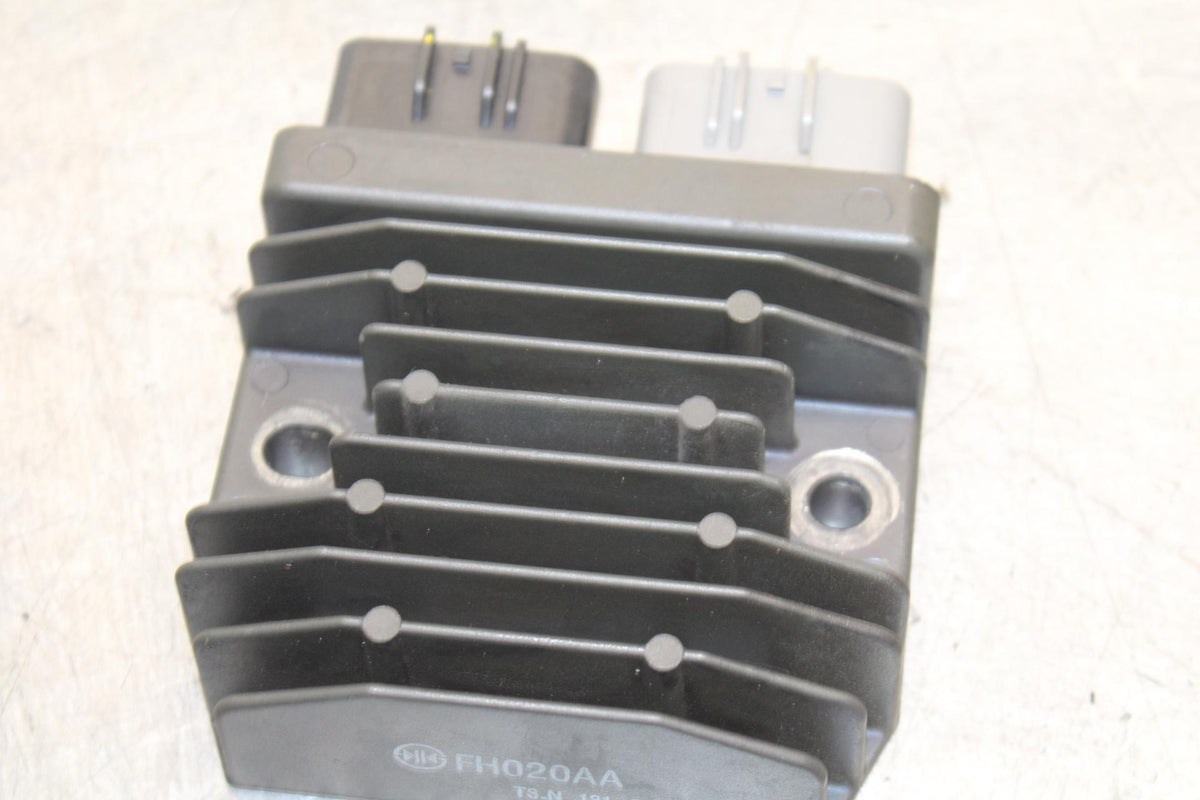 2014 Honda CB500F ABS RECTIFIER VOLTAGE REGULATOR BB102
