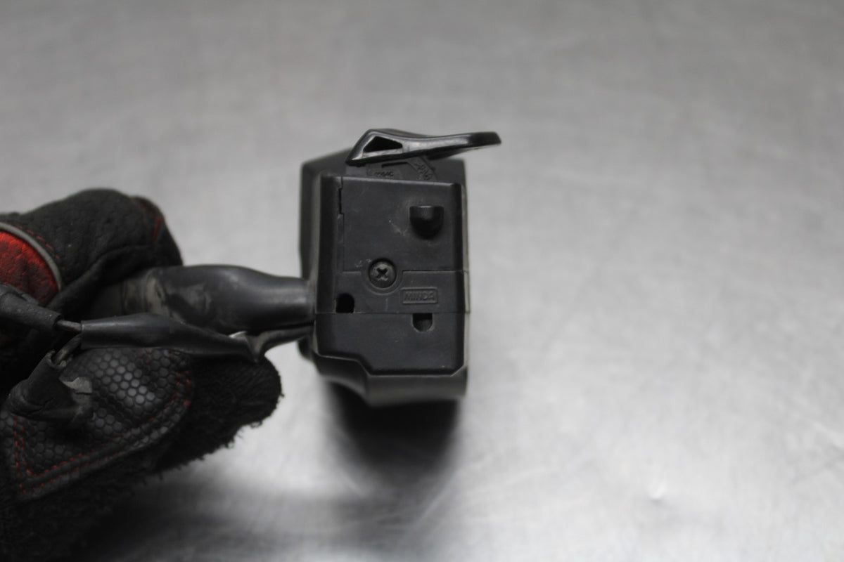 18 HONDA CBR650F RIGHT CLIP ON HANDLE KILL OFF START SWITCH SWITCHES BB946